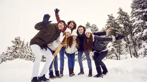 Diese Silvesterreise nach Island ist ein Wintermärchen für junge Traveller zwischen 20 und 35