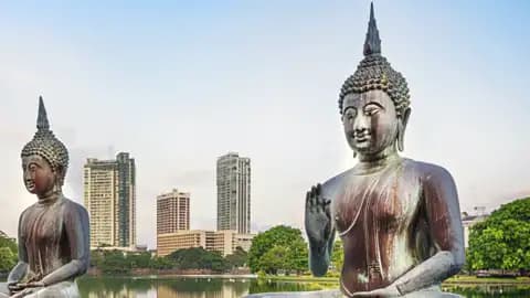 Tradition und Moderne liegen eng beieinander in Sri Lankas Hauptstadt Colombo. Wir erleben sie auf unserer Maro Polo Top Preis Reise.